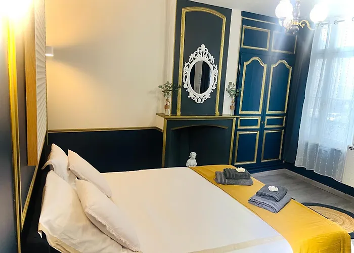 Royal Saint-omer Centre 圣奥梅尔